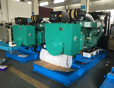 柴油發(fā)電機(jī)電壓調(diào)節(jié)器與設(shè)備穩(wěn)壓器一樣嗎？